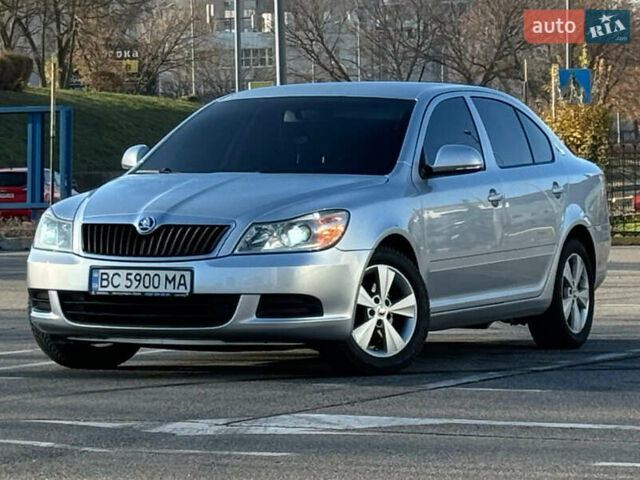 Серый Шкода Октавия, объемом двигателя 1.9 л и пробегом 230 тыс. км за 7250 $, фото 1 на Automoto.ua