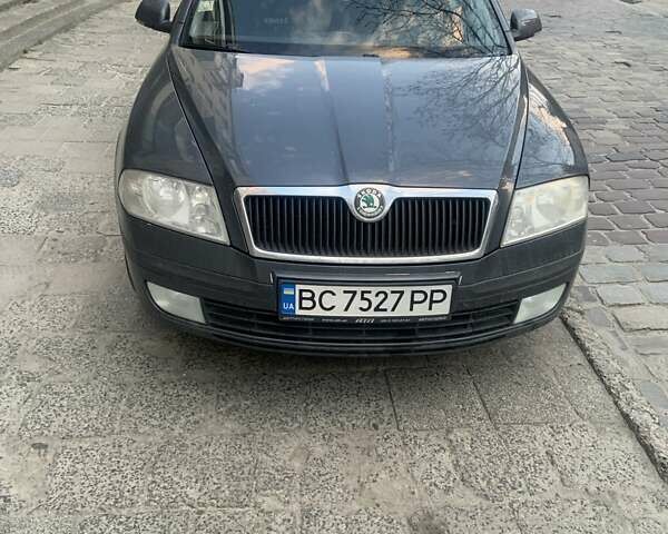 Сірий Шкода Октавія, об'ємом двигуна 1.6 л та пробігом 227 тис. км за 6900 $, фото 1 на Automoto.ua