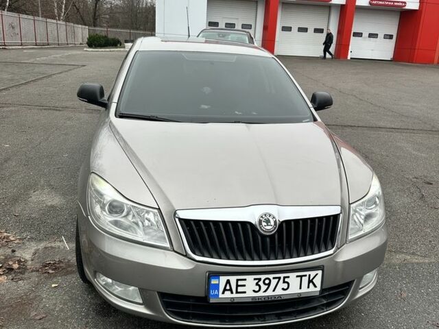 Сірий Шкода Октавія, об'ємом двигуна 1.6 л та пробігом 162 тис. км за 7000 $, фото 1 на Automoto.ua