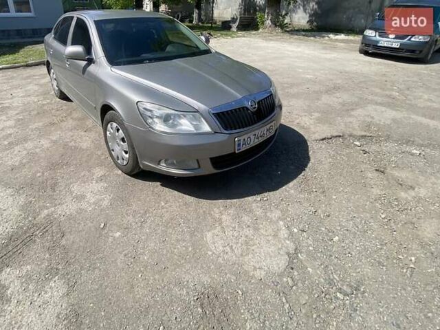 Серый Шкода Октавия, объемом двигателя 1.4 л и пробегом 307 тыс. км за 5900 $, фото 1 на Automoto.ua