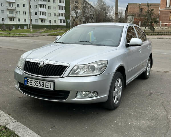 Серый Шкода Октавия, объемом двигателя 1.8 л и пробегом 166 тыс. км за 7500 $, фото 1 на Automoto.ua