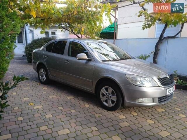 Серый Шкода Октавия, объемом двигателя 1.6 л и пробегом 247 тыс. км за 6700 $, фото 1 на Automoto.ua