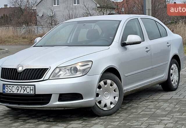 Серый Шкода Октавия, объемом двигателя 1.9 л и пробегом 285 тыс. км за 3850 $, фото 1 на Automoto.ua