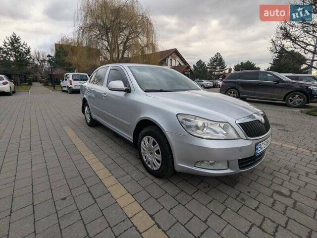 Сірий Шкода Октавія, об'ємом двигуна 1.8 л та пробігом 221 тис. км за 6600 $, фото 1 на Automoto.ua