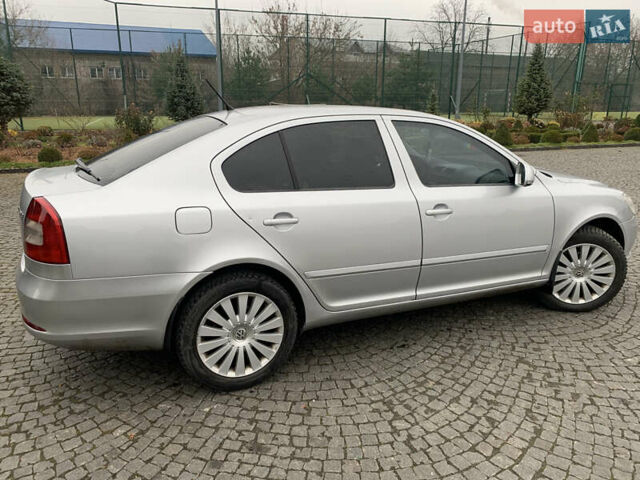 Серый Шкода Октавия, объемом двигателя 1.97 л и пробегом 261 тыс. км за 8200 $, фото 1 на Automoto.ua