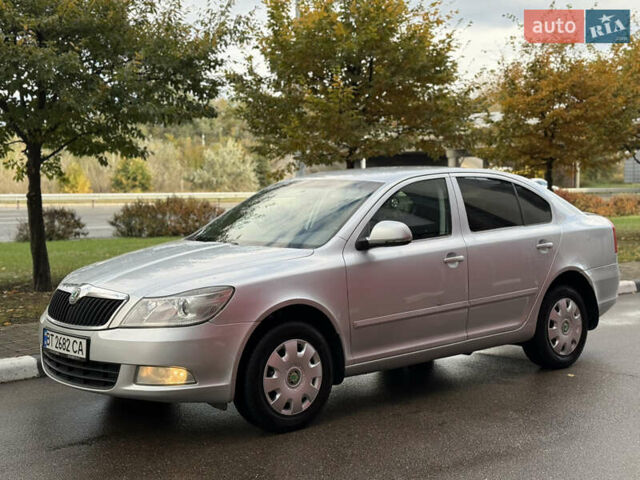Серый Шкода Октавия, объемом двигателя 1.8 л и пробегом 190 тыс. км за 6999 $, фото 1 на Automoto.ua