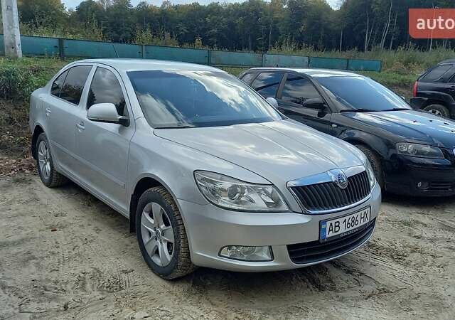 Серый Шкода Октавия, объемом двигателя 1.6 л и пробегом 276 тыс. км за 8300 $, фото 1 на Automoto.ua