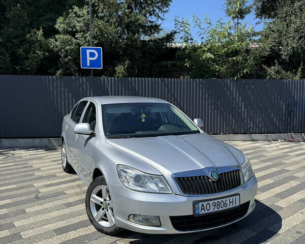 Сірий Шкода Октавія, об'ємом двигуна 1.6 л та пробігом 306 тис. км за 7900 $, фото 1 на Automoto.ua