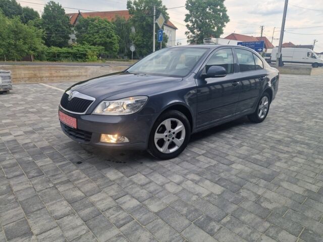 Сірий Шкода Октавія, об'ємом двигуна 1.2 л та пробігом 160 тис. км за 6700 $, фото 1 на Automoto.ua