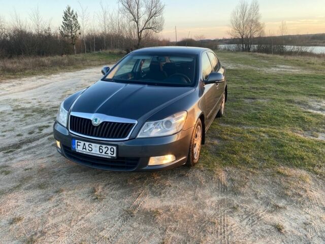 Сірий Шкода Октавія, об'ємом двигуна 1.9 л та пробігом 333 тис. км за 3650 $, фото 1 на Automoto.ua