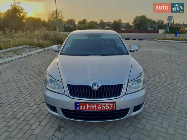 Сірий Шкода Октавія, об'ємом двигуна 1.4 л та пробігом 210 тис. км за 7600 $, фото 1 на Automoto.ua