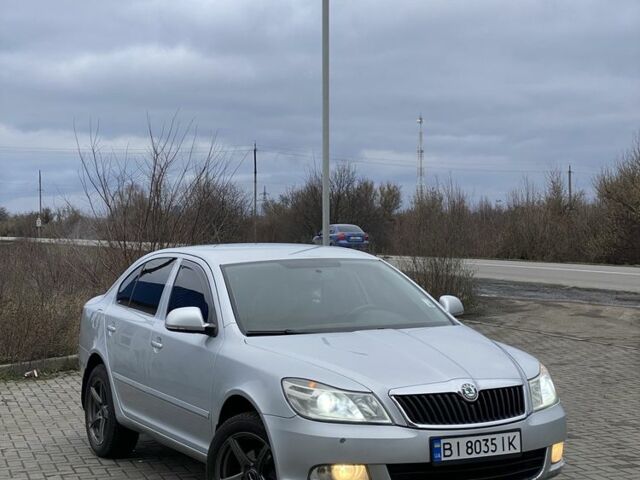 Серый Шкода Октавия, объемом двигателя 0 л и пробегом 301 тыс. км за 7200 $, фото 1 на Automoto.ua