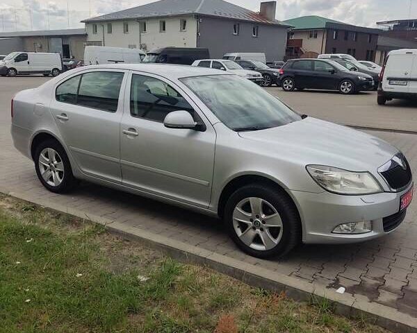 Серый Шкода Октавия, объемом двигателя 1.4 л и пробегом 237 тыс. км за 6850 $, фото 1 на Automoto.ua