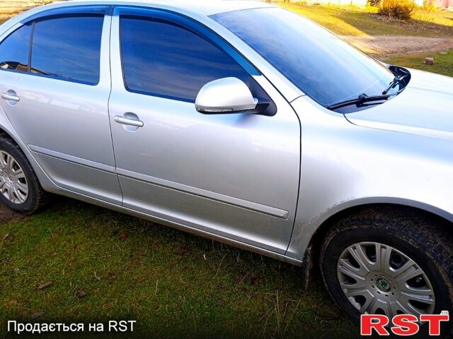 Сірий Шкода Октавія, об'ємом двигуна 1.8 л та пробігом 240 тис. км за 7500 $, фото 1 на Automoto.ua