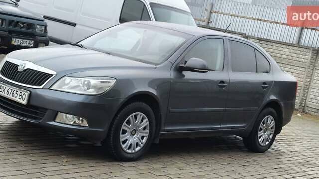 Серый Шкода Октавия, объемом двигателя 1.8 л и пробегом 188 тыс. км за 6700 $, фото 1 на Automoto.ua