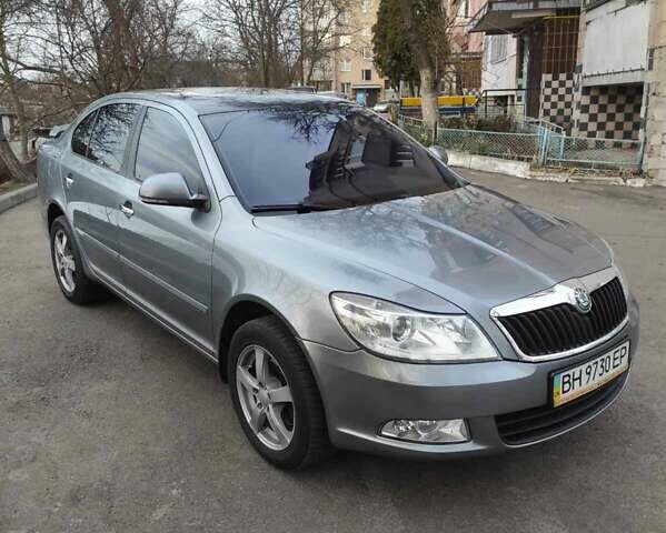 Серый Шкода Октавия, объемом двигателя 1.8 л и пробегом 254 тыс. км за 6200 $, фото 1 на Automoto.ua