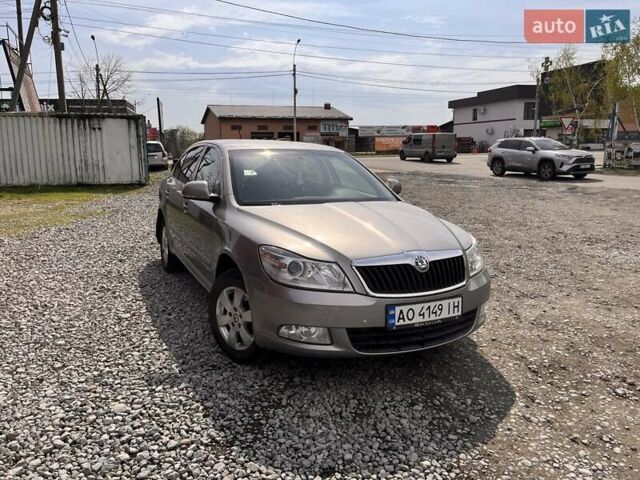 Серый Шкода Октавия, объемом двигателя 1.8 л и пробегом 129 тыс. км за 6900 $, фото 1 на Automoto.ua