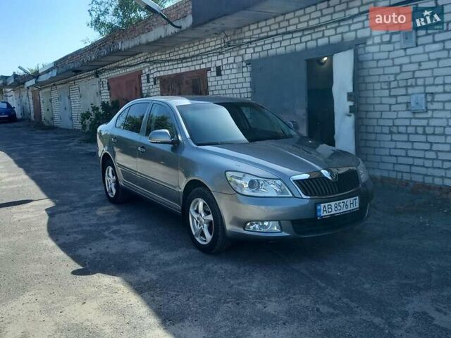 Сірий Шкода Октавія, об'ємом двигуна 1.2 л та пробігом 208 тис. км за 6900 $, фото 1 на Automoto.ua