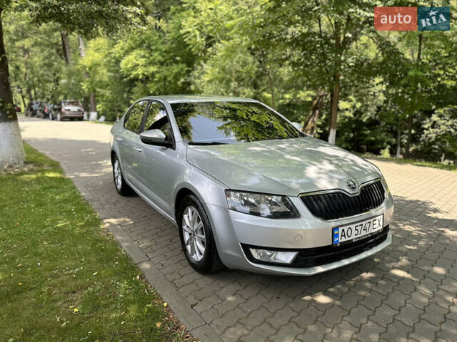 Серый Шкода Октавия, объемом двигателя 1.6 л и пробегом 293 тыс. км за 9499 $, фото 1 на Automoto.ua