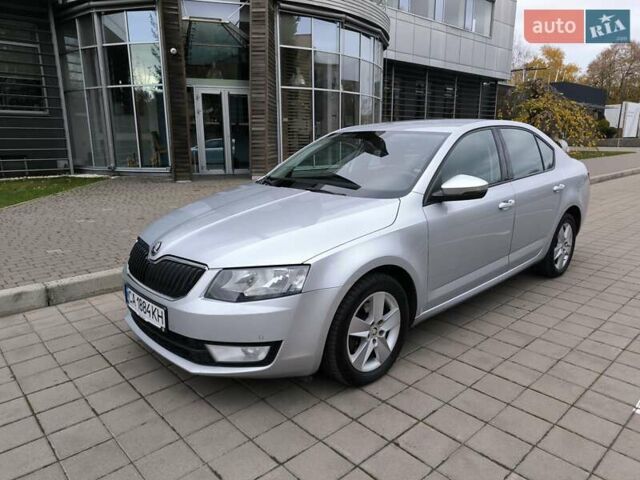 Серый Шкода Октавия, объемом двигателя 1.6 л и пробегом 288 тыс. км за 9950 $, фото 1 на Automoto.ua