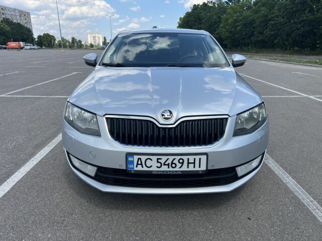 Сірий Шкода Октавія, об'ємом двигуна 1.6 л та пробігом 275 тис. км за 10800 $, фото 1 на Automoto.ua