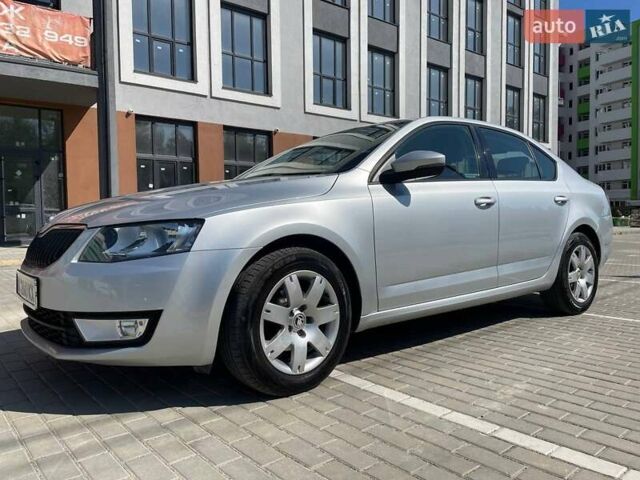 Серый Шкода Октавия, объемом двигателя 1.6 л и пробегом 188 тыс. км за 10700 $, фото 1 на Automoto.ua