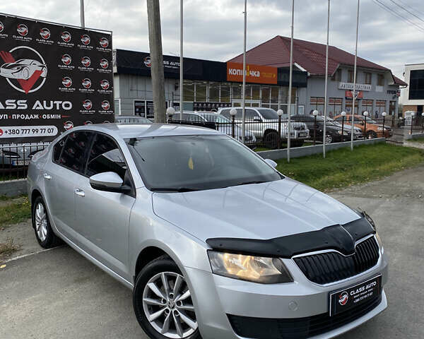 Сірий Шкода Октавія, об'ємом двигуна 1.6 л та пробігом 250 тис. км за 8900 $, фото 1 на Automoto.ua