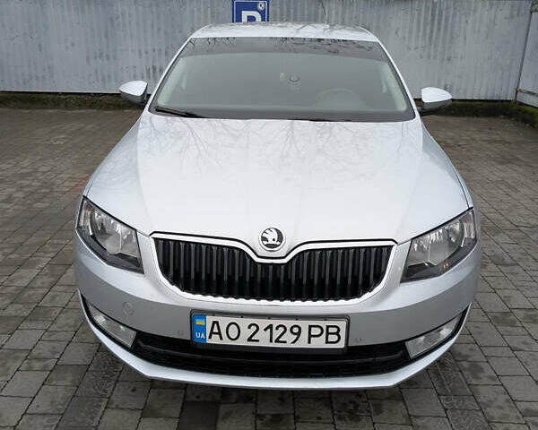 Серый Шкода Октавия, объемом двигателя 2 л и пробегом 269 тыс. км за 11500 $, фото 1 на Automoto.ua