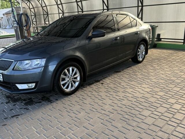 Серый Шкода Октавия, объемом двигателя 1.6 л и пробегом 280 тыс. км за 11800 $, фото 1 на Automoto.ua