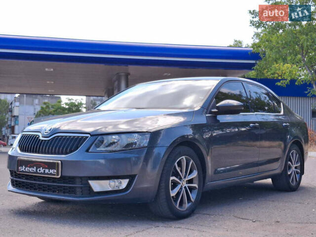 Сірий Шкода Октавія, об'ємом двигуна 1.6 л та пробігом 245 тис. км за 12999 $, фото 1 на Automoto.ua