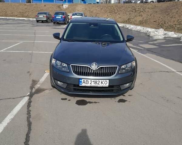 Серый Шкода Октавия, объемом двигателя 1.6 л и пробегом 280 тыс. км за 12900 $, фото 1 на Automoto.ua