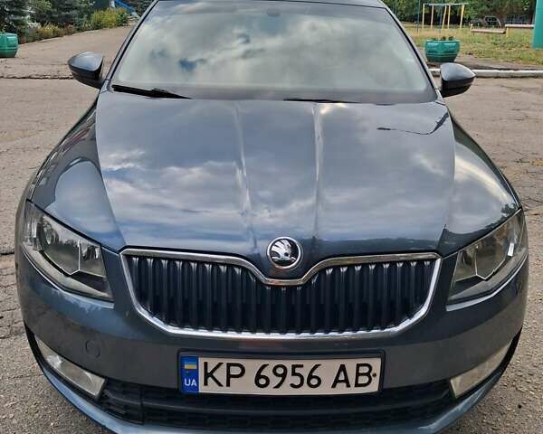 Серый Шкода Октавия, объемом двигателя 1.6 л и пробегом 141 тыс. км за 13900 $, фото 1 на Automoto.ua