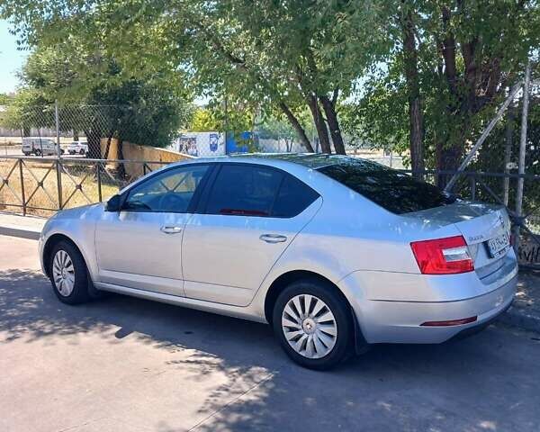 Сірий Шкода Октавія, об'ємом двигуна 1.6 л та пробігом 103 тис. км за 15500 $, фото 1 на Automoto.ua
