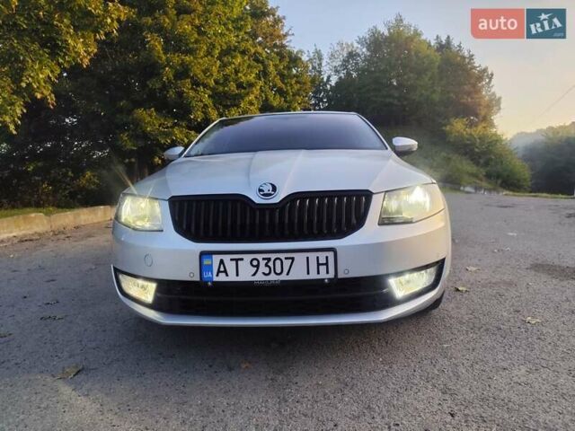 Серый Шкода Октавия, объемом двигателя 1.6 л и пробегом 110 тыс. км за 12900 $, фото 1 на Automoto.ua