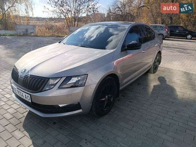 Серый Шкода Октавия, объемом двигателя 1.8 л и пробегом 156 тыс. км за 13000 $, фото 1 на Automoto.ua