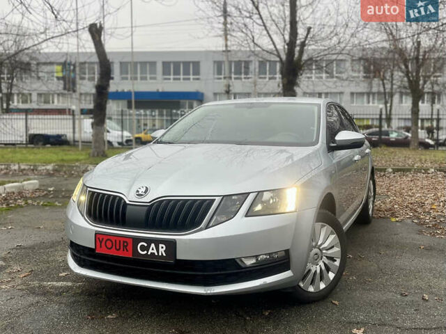 Серый Шкода Октавия, объемом двигателя 1.4 л и пробегом 227 тыс. км за 13500 $, фото 1 на Automoto.ua