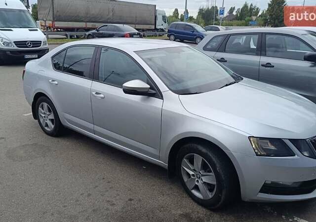 Серый Шкода Октавия, объемом двигателя 1.4 л и пробегом 320 тыс. км за 9000 $, фото 1 на Automoto.ua