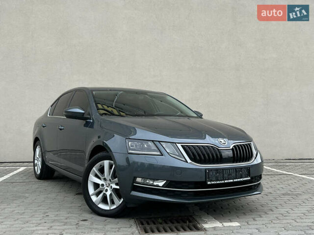 Серый Шкода Октавия, объемом двигателя 2 л и пробегом 232 тыс. км за 16999 $, фото 1 на Automoto.ua