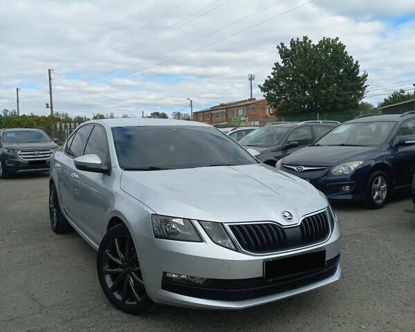 Шкода Октавия 2019 в Полтаве на Automoto.ua Серый Шкода Октавия, объемом двигателя 1.6 л и пробегом 181 тыс. км за 13999 $, фото 1 на Automoto.ua