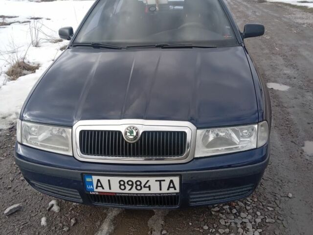 Синій Шкода Октавія, об'ємом двигуна 1.6 л та пробігом 400 тис. км за 3750 $, фото 1 на Automoto.ua