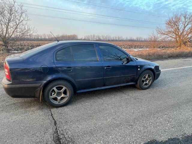 Синий Шкода Октавия, объемом двигателя 2 л и пробегом 3 тыс. км за 4300 $, фото 1 на Automoto.ua