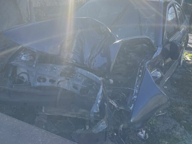 Синий Шкода Октавия, объемом двигателя 1.6 л и пробегом 170 тыс. км за 1012 $, фото 1 на Automoto.ua