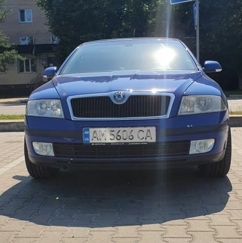 Синій Шкода Октавія, об'ємом двигуна 2 л та пробігом 230 тис. км за 5289 $, фото 1 на Automoto.ua