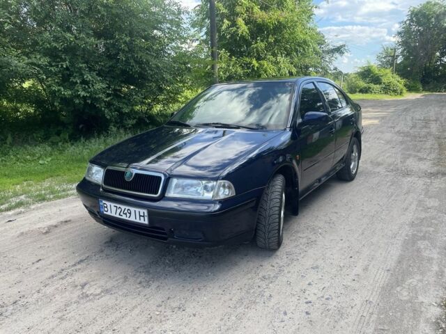 Синий Шкода Октавия, объемом двигателя 1.6 л и пробегом 280 тыс. км за 3399 $, фото 1 на Automoto.ua