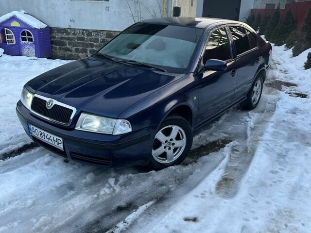 Синий Шкода Октавия, объемом двигателя 1.8 л и пробегом 410 тыс. км за 2500 $, фото 1 на Automoto.ua