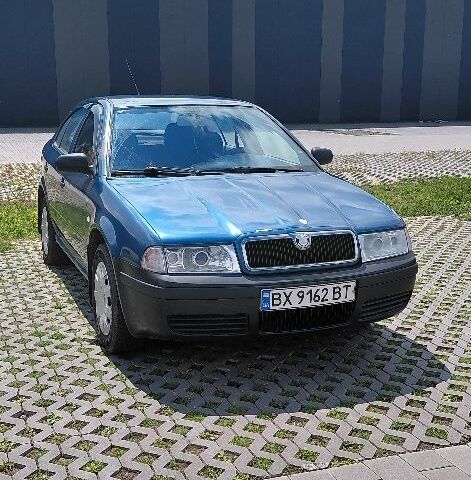 Синій Шкода Октавія, об'ємом двигуна 1.6 л та пробігом 360 тис. км за 3669 $, фото 1 на Automoto.ua