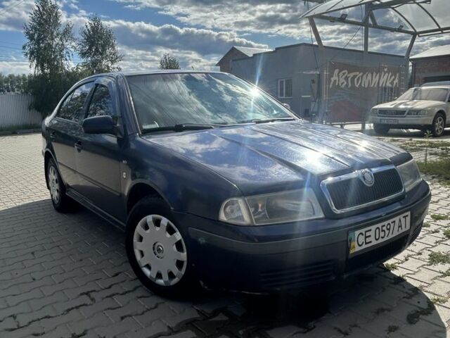 Синий Шкода Октавия, объемом двигателя 1.6 л и пробегом 260 тыс. км за 3100 $, фото 1 на Automoto.ua