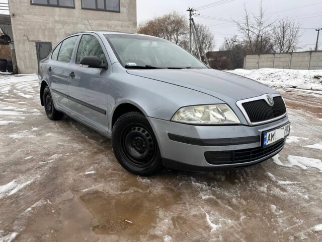 Синій Шкода Октавія, об'ємом двигуна 1.9 л та пробігом 303 тис. км за 2700 $, фото 1 на Automoto.ua