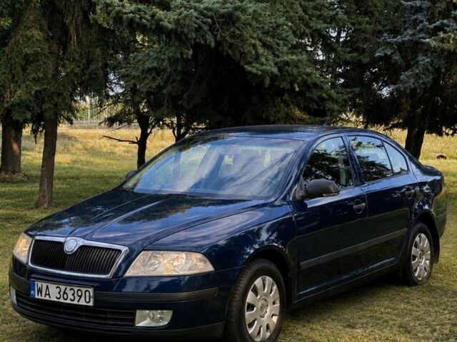 Синий Шкода Октавия, объемом двигателя 1.9 л и пробегом 290 тыс. км за 3000 $, фото 1 на Automoto.ua