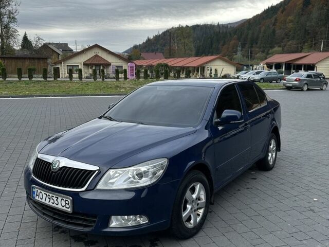 Шкода Октавия 2010 в Межгорье на Automoto.ua Синий Шкода Октавия, объемом двигателя 1.6 л и пробегом 240 тыс. км за 5300 $, фото 1 на Automoto.ua